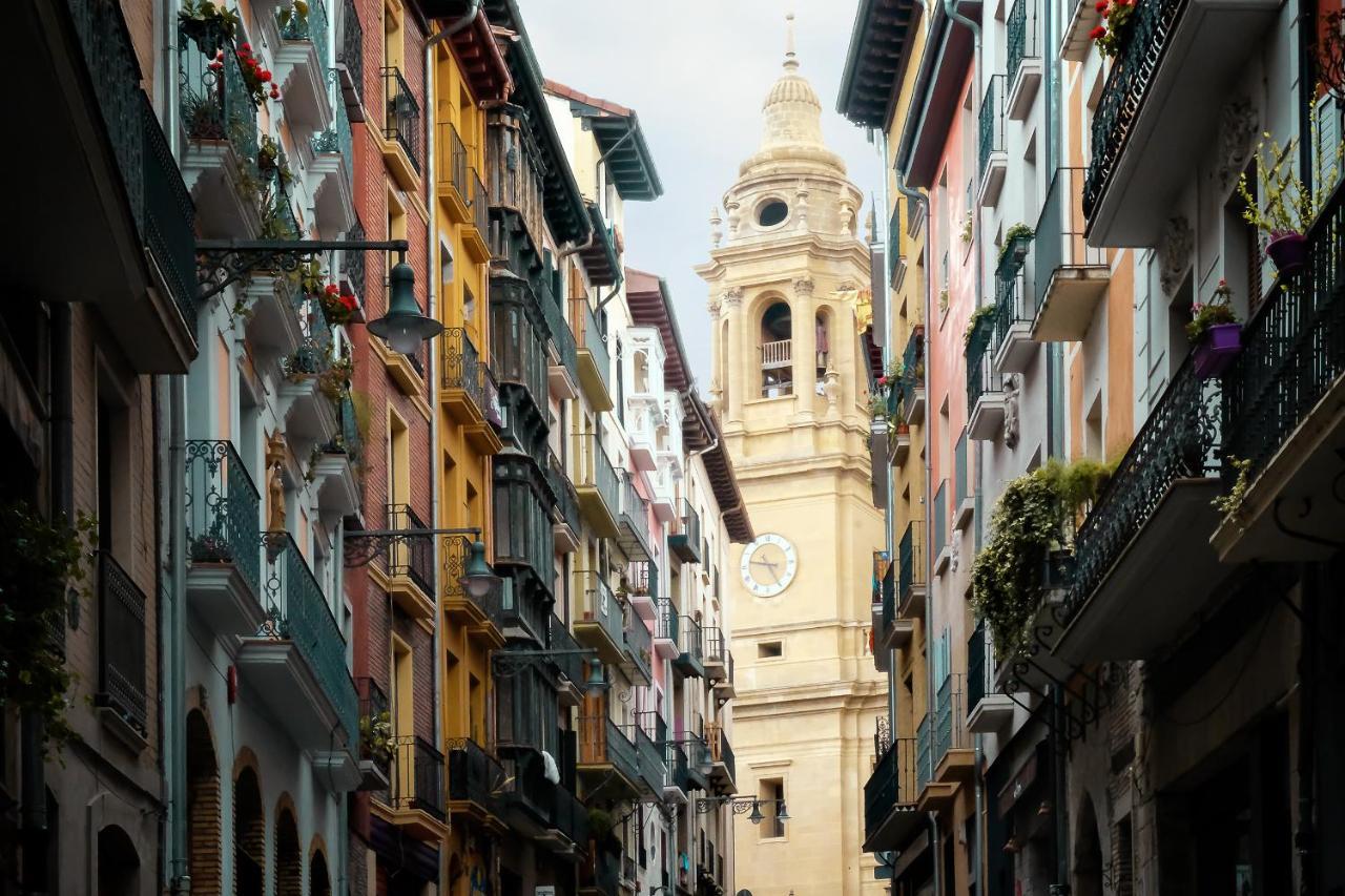 Top Apartment Frente A La Catedral Pamplona Dış mekan fotoğraf